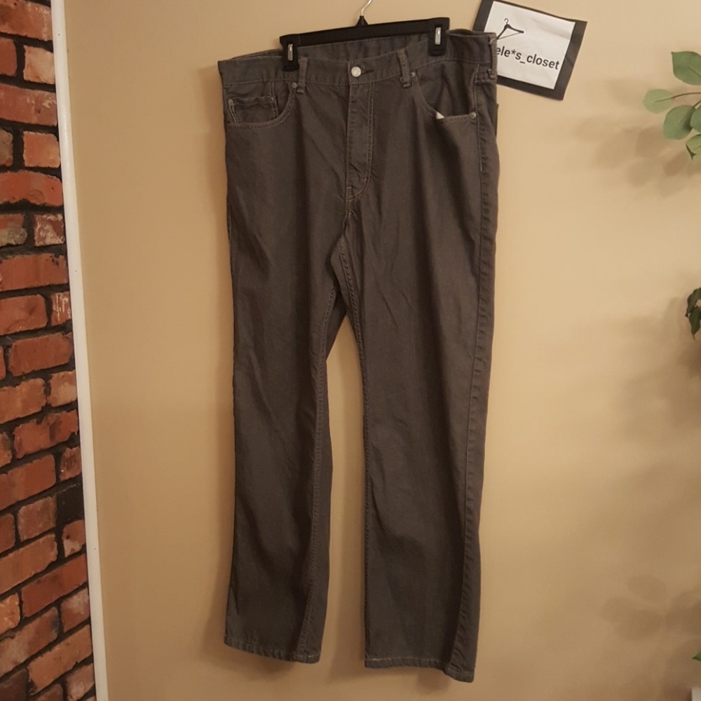 Levi Strauss & Co Jeans 40x32 gray